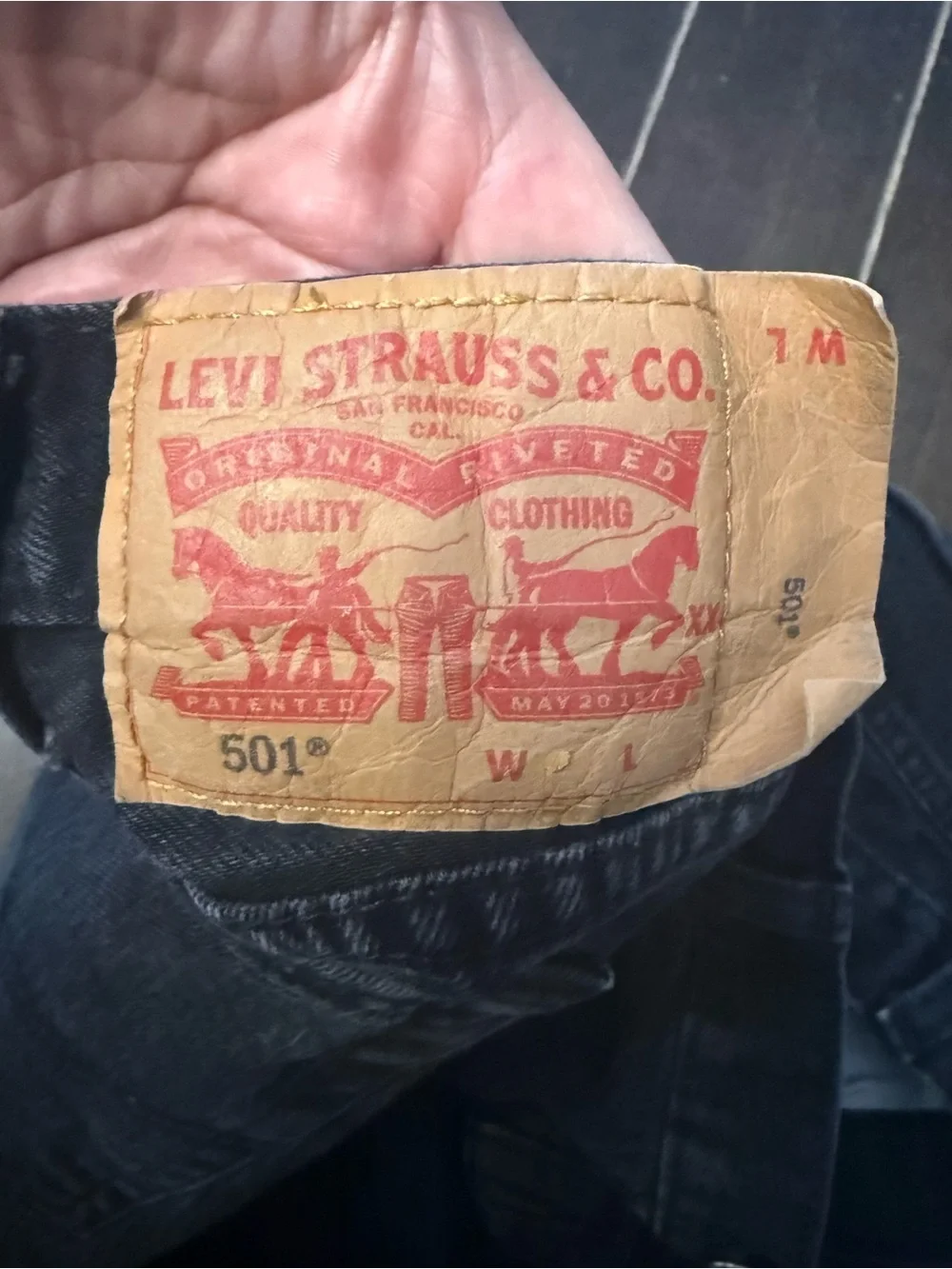 Levi's Men's Premium Straight Leg Button Fly Black Denim Jeans 40x32